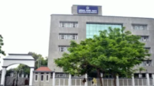 In connection with a corruption probe, the Vigilance Department raided the Provident Fund office in Kanpur