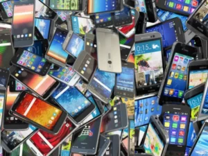 Punjab's Sangrur Jail seizes five smartphones from gangsters