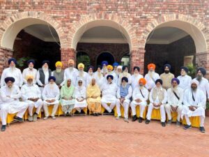A total of 30 SGPC members are reached out to by Sukhbir Badal
